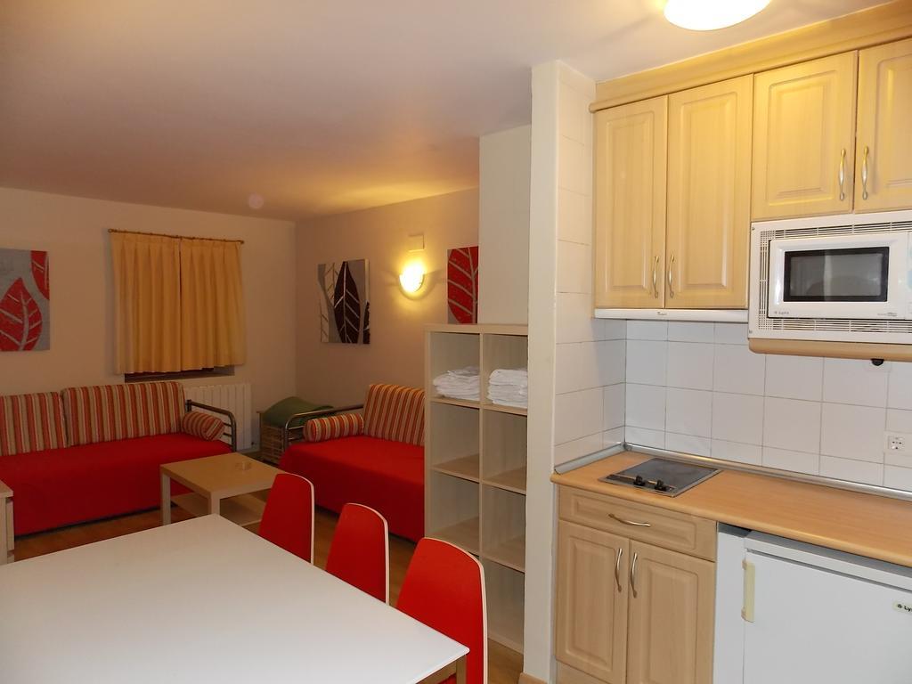 Apartamentos Fidalgo Сандиньес Номер фото
